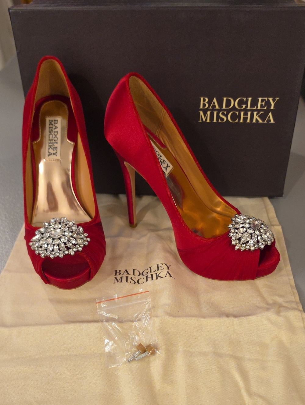 Badgley Mischka Red Satin Peep-Toe Pumps with Crystal Brooches size 6.5 NIB